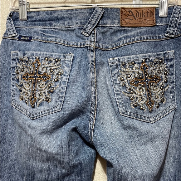 Adiktd Women's Distressed Straight Leg Blue Jeans. Distressed Condition. Size 4. - Picture 6 of 10